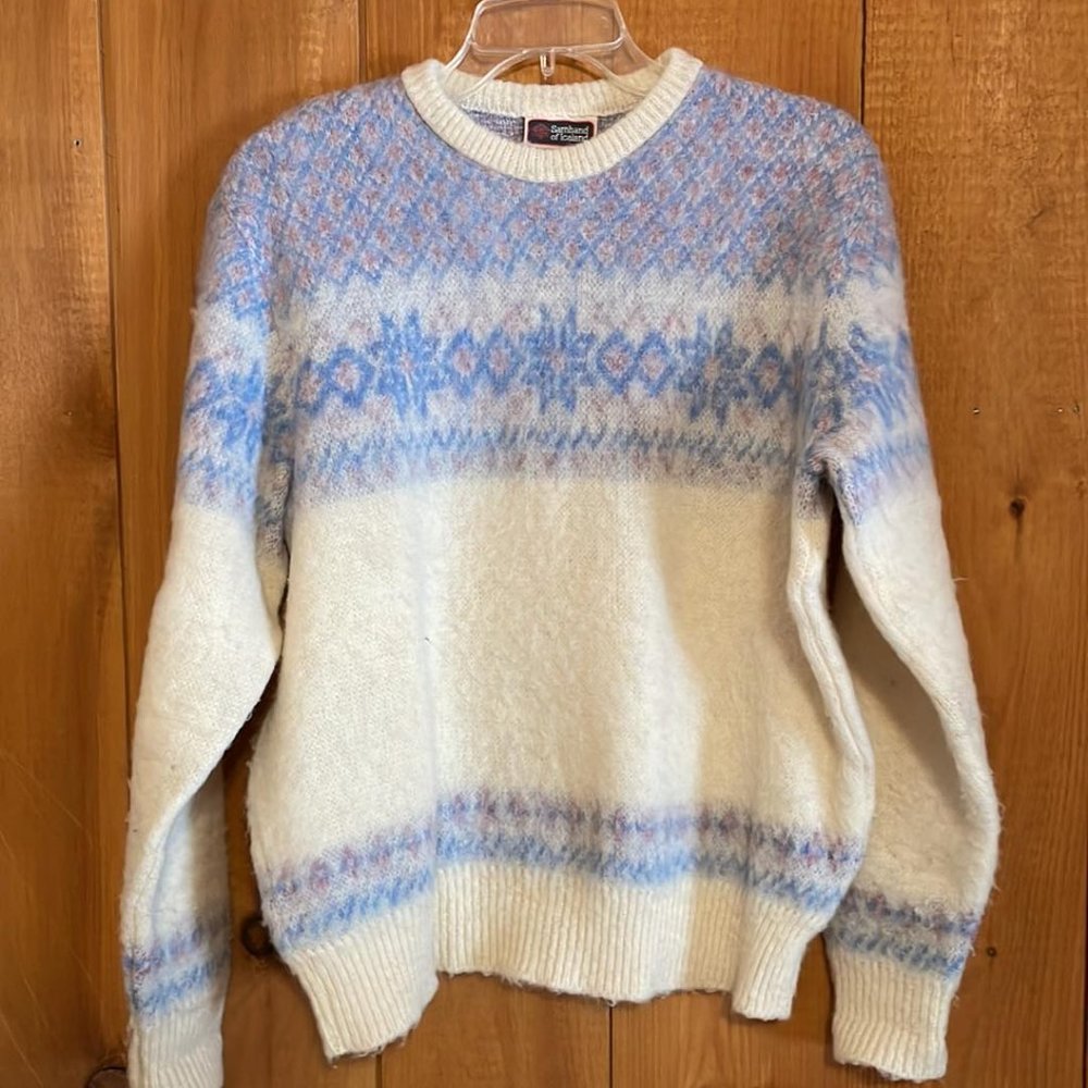 Vintage Blue and White Sweater